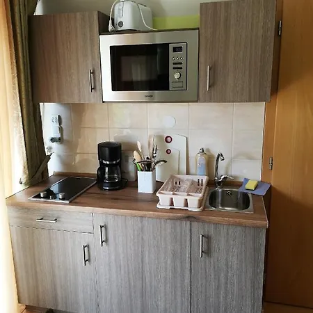 Apartment In Viktoria *